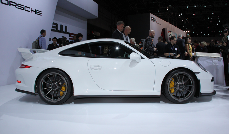 Illustration for article titled The 2014 Porsche 911 GT3 Is A Boner-Inducing Track Monster